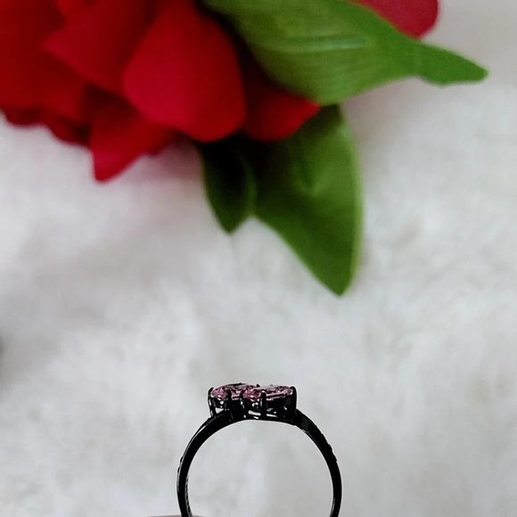 Women's Pink Stone Cocktail Ring Hypoallergenic Stainless Steel - Picture 8 of 12
